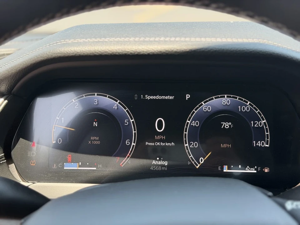 2025 Jeep WL Grand Cherokee - Image 17 of 24