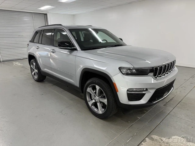 2025 Jeep KL Cherokee - Image 3 of 12