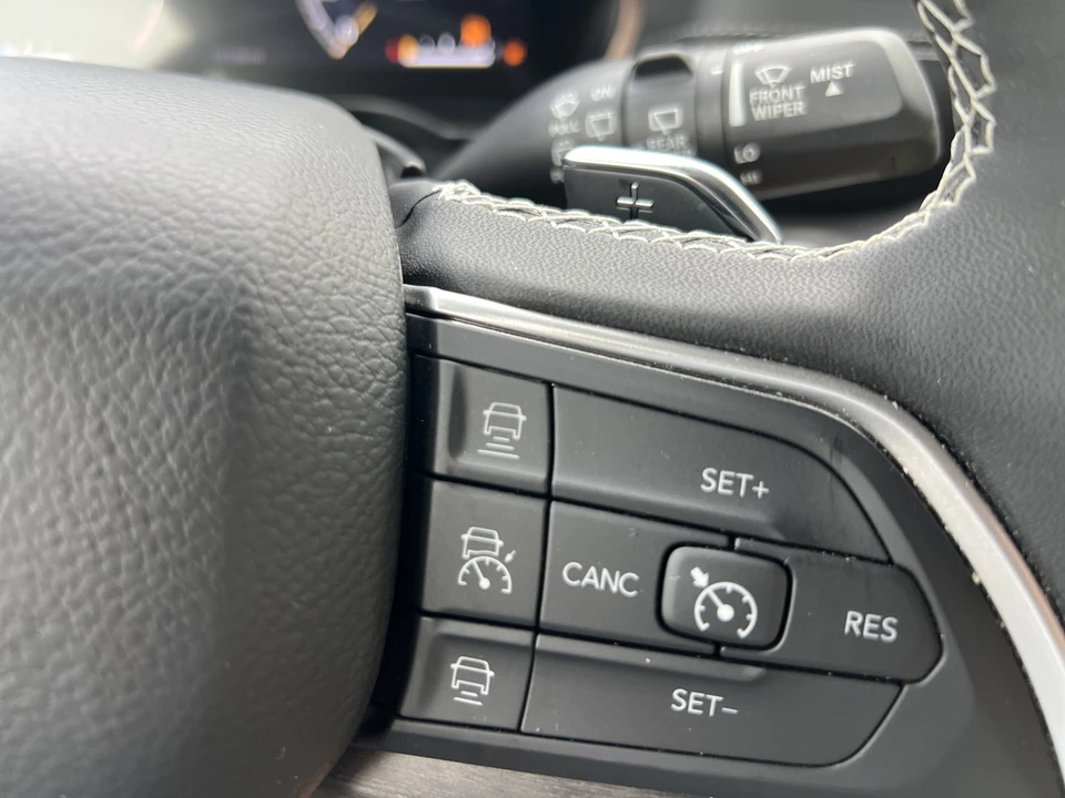2025 Jeep WL Grand Cherokee - Image 29 of 31