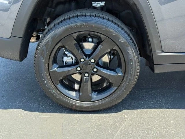 2025 Jeep WL Grand Cherokee - Image 10 of 12