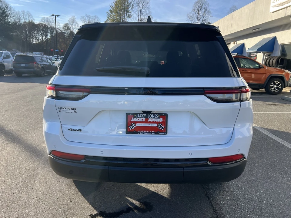 2025 Jeep WL Grand Cherokee - Image 2 of 21