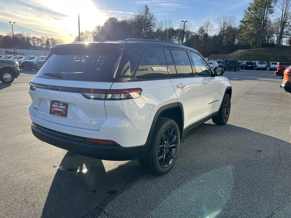 2025 Jeep WL Grand Cherokee - Image 3 of 21