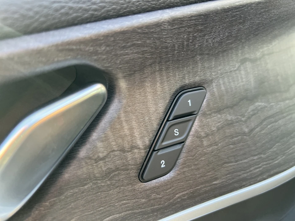 2025 Jeep WL Grand Cherokee - Image 16 of 21