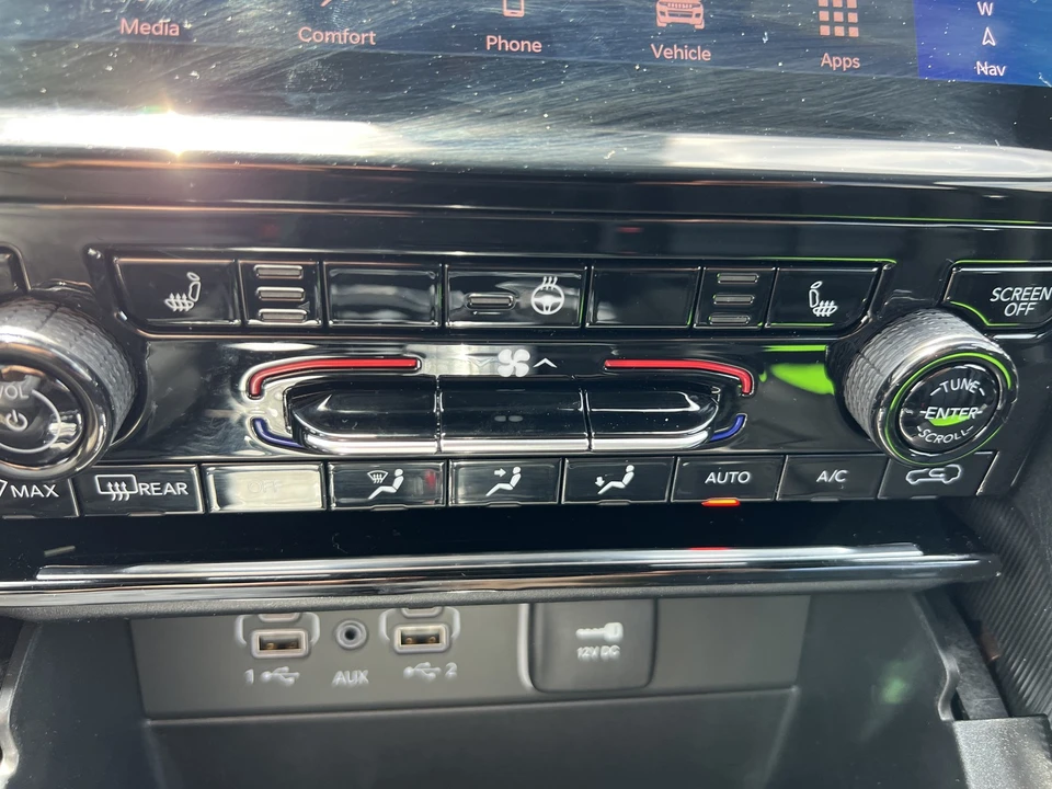 2025 Jeep WL Grand Cherokee - Image 23 of 31