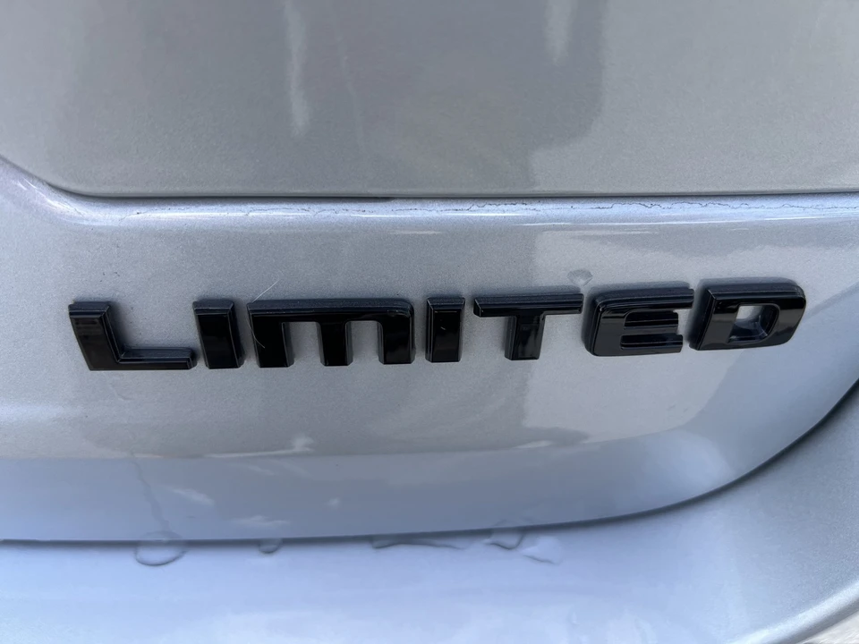 2025 Jeep WL Grand Cherokee - Image 8 of 31