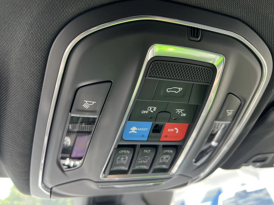 2025 Jeep WL Grand Cherokee - Image 29 of 31