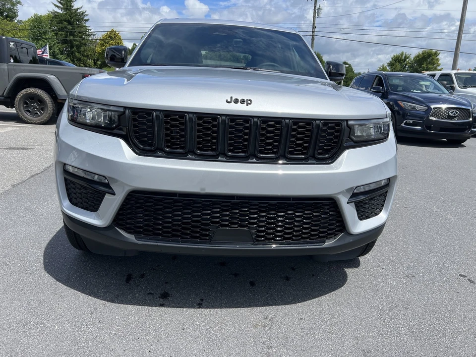 2025 Jeep WL Grand Cherokee - Image 5 of 31