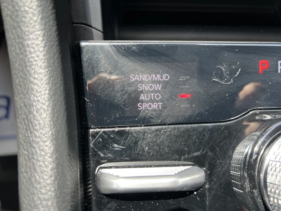 2025 Jeep WL Grand Cherokee - Image 25 of 31