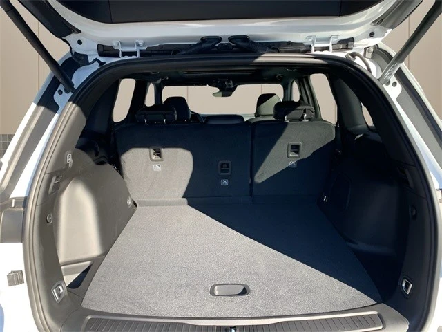 2025 Jeep WL Grand Cherokee - Image 15 of 21