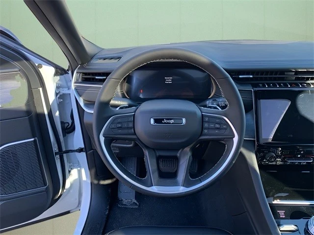 2025 Jeep WL Grand Cherokee - Image 19 of 21