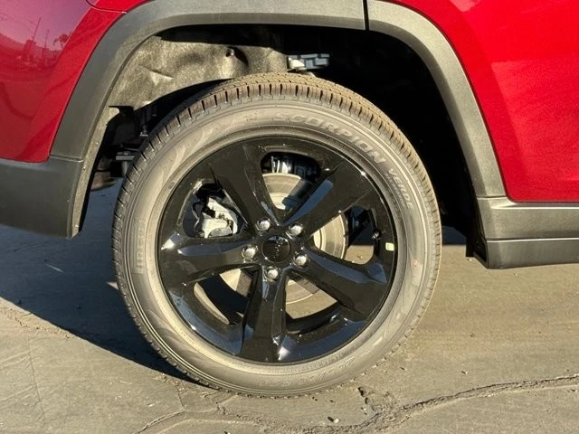 2025 Jeep WL Grand Cherokee - Image 9 of 12