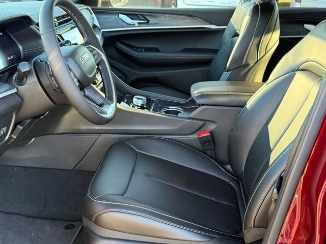 2025 Jeep WL Grand Cherokee - Image 12 of 12