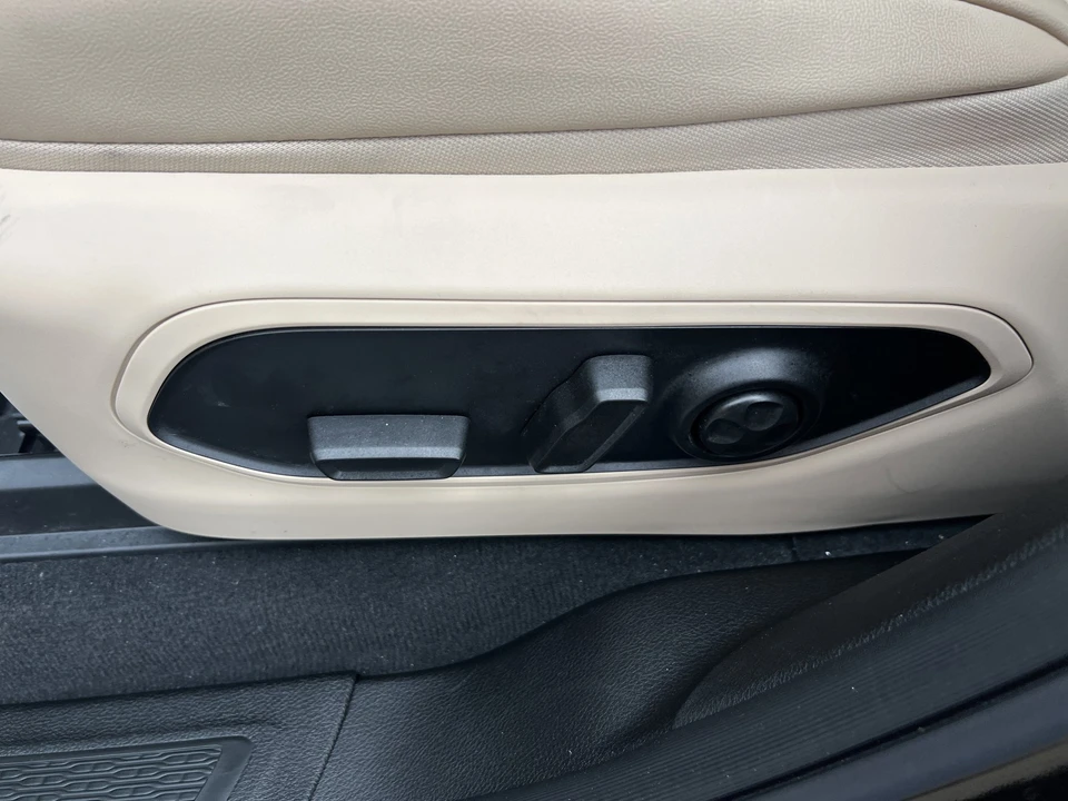 2025 Jeep WL Grand Cherokee - Image 19 of 31