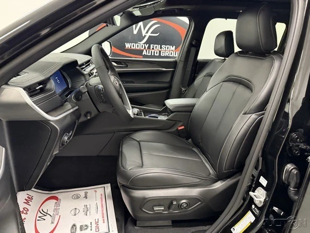 2025 Jeep WL Grand Cherokee - Image 10 of 12