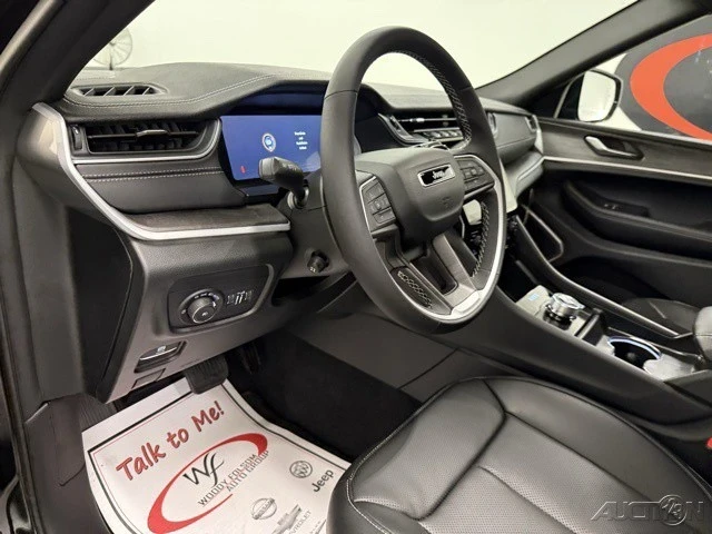 2025 Jeep WL Grand Cherokee - Image 11 of 12