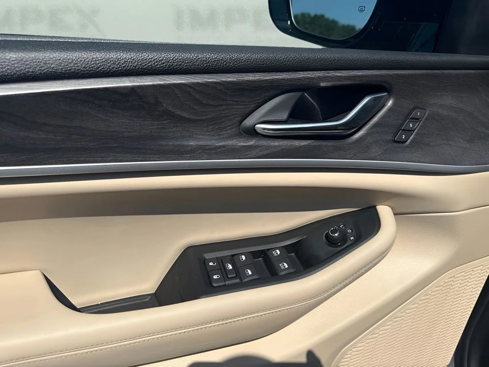 2025 Jeep WL Grand Cherokee - Image 24 of 31