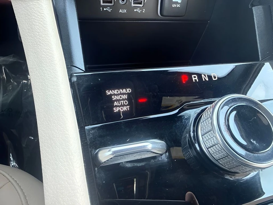 2025 Jeep WL Grand Cherokee - Image 20 of 31