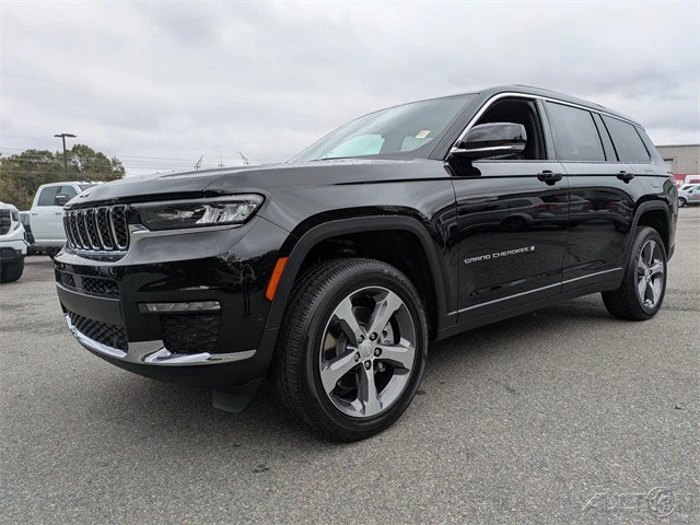 2025 Jeep WL Grand Cherokee - Image 8 of 12