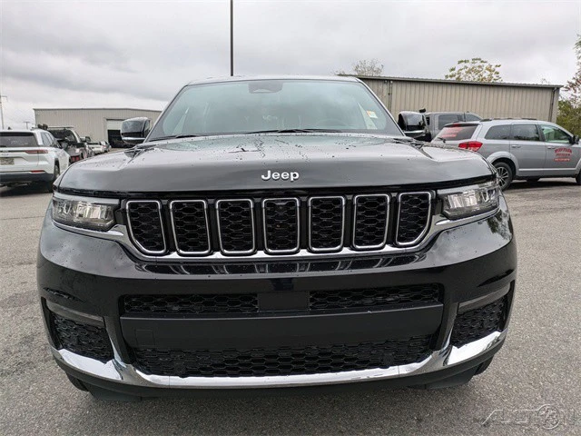 2025 Jeep WL Grand Cherokee - Image 9 of 12