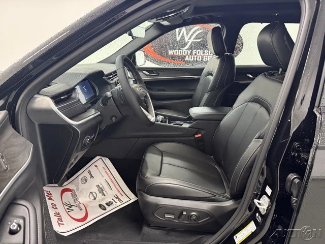 2025 Jeep WL Grand Cherokee - Image 9 of 12