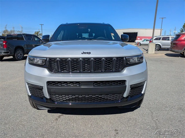 2025 Jeep WL Grand Cherokee - Image 9 of 12
