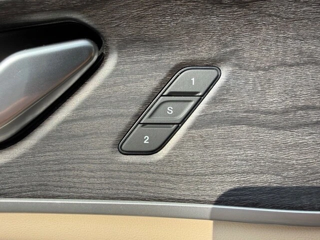 2025 Jeep WL Grand Cherokee - Image 12 of 31