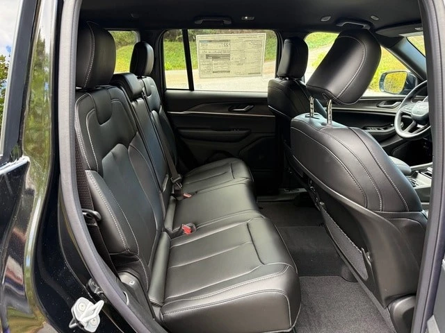 2025 Jeep WL Grand Cherokee - Image 21 of 21