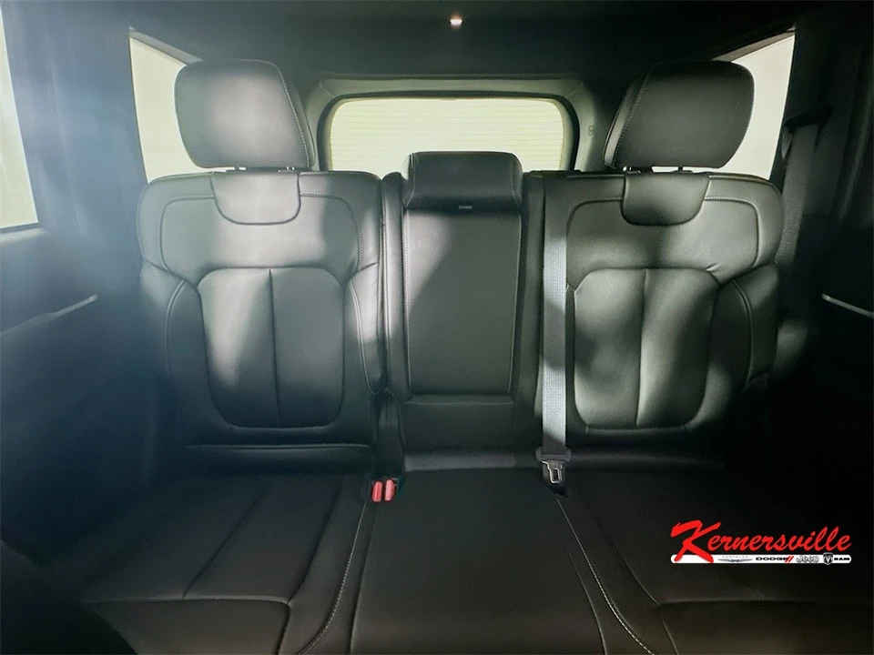 2025 Jeep WL Grand Cherokee - Image 10 of 21