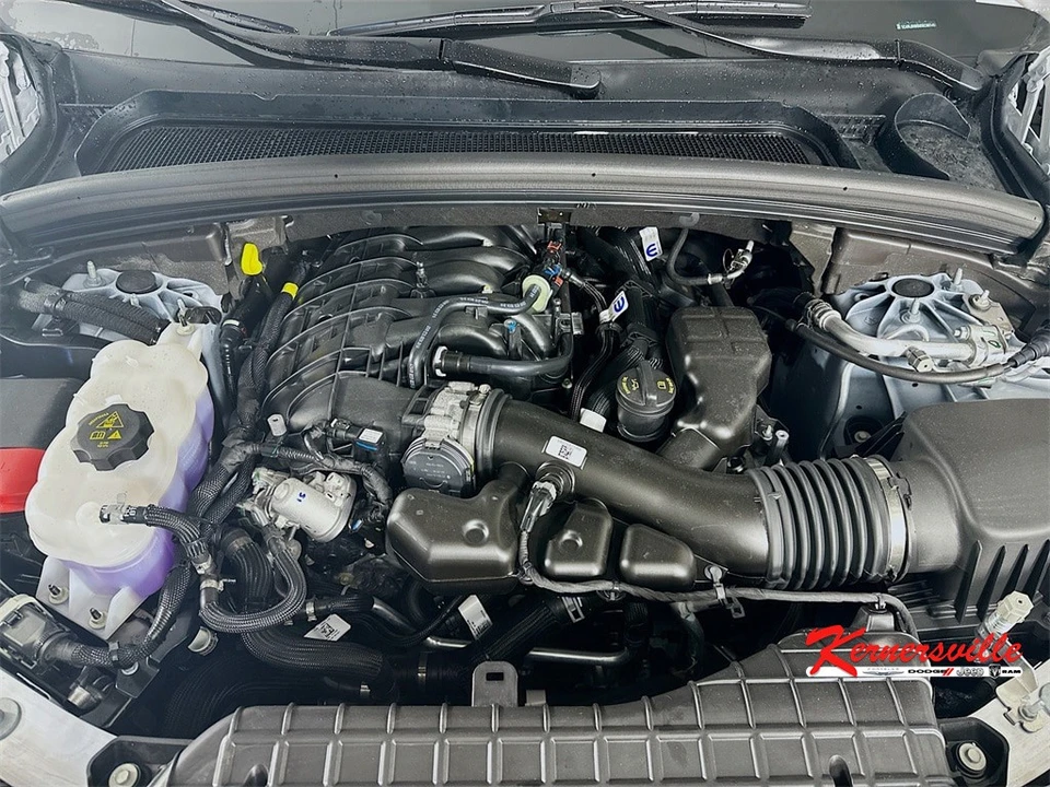 2025 Jeep KL Cherokee - Image 18 of 21