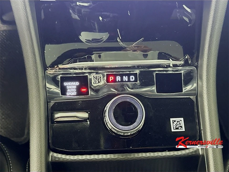 2025 Jeep KL Cherokee - Image 12 of 21