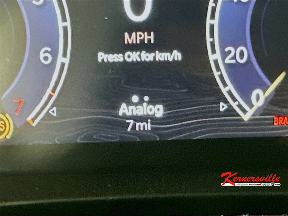 2025 Jeep WL Grand Cherokee - Image 11 of 21