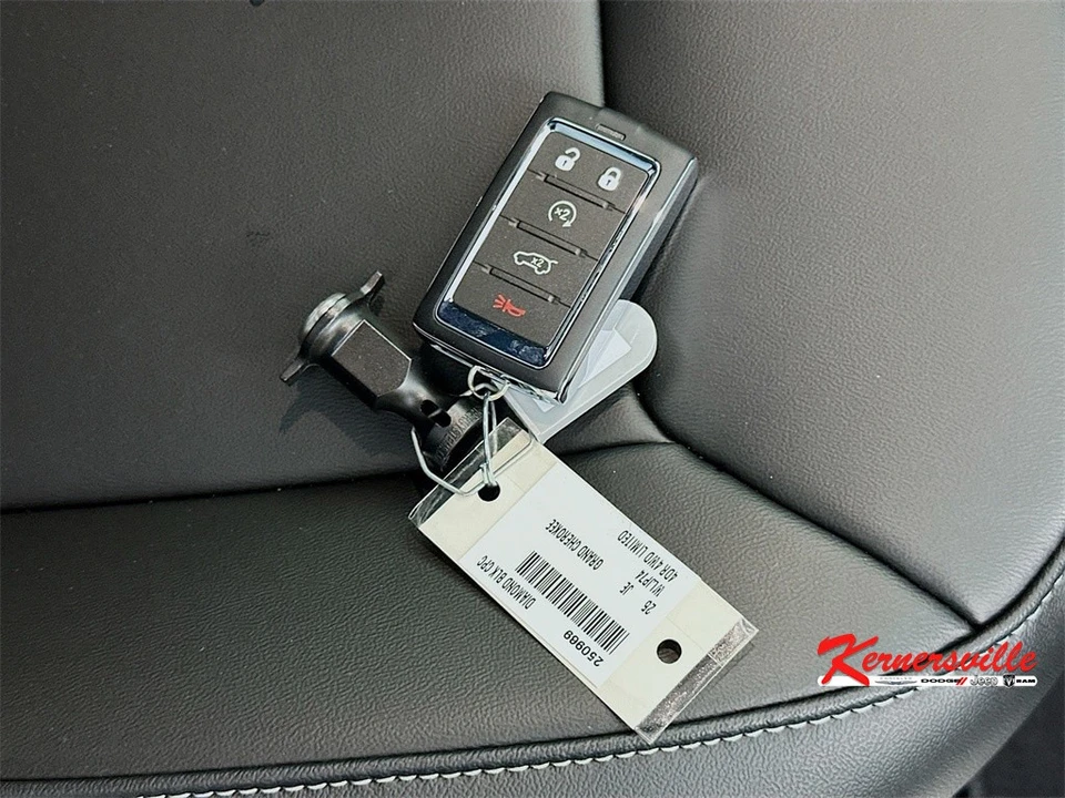 2025 Jeep WL Grand Cherokee - Image 20 of 21