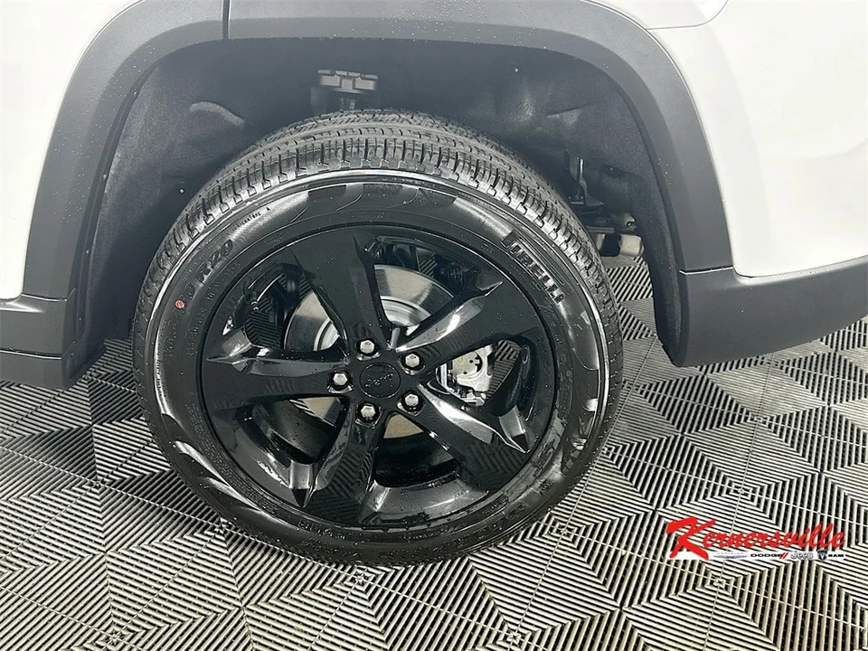 2025 Jeep WL Grand Cherokee - Image 17 of 21