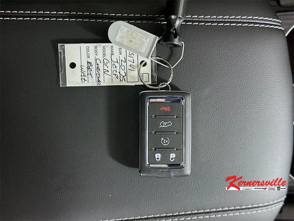 2025 Jeep WL Grand Cherokee - Image 20 of 21