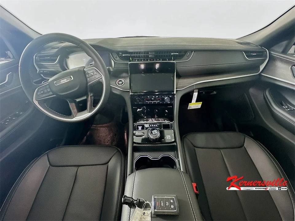 2025 Jeep WL Grand Cherokee - Image 9 of 21