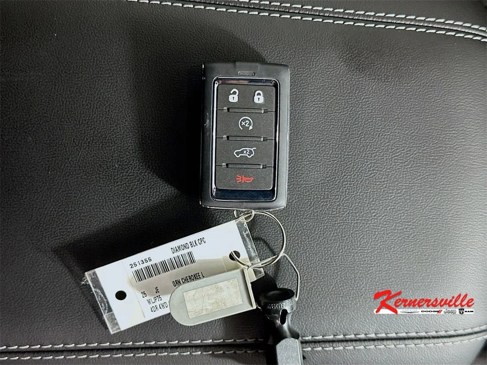 2025 Jeep KL Cherokee - Image 21 of 21