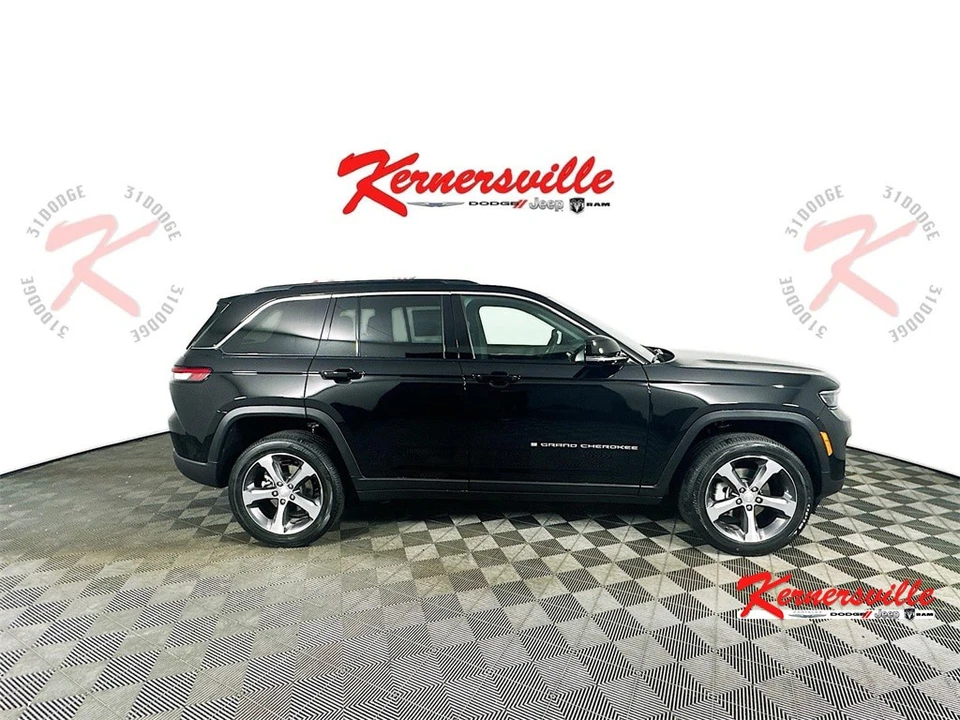 2025 Jeep WL Grand Cherokee - Image 8 of 21