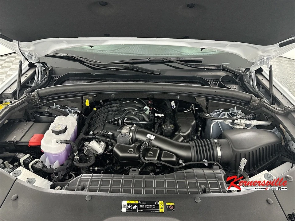 2025 Jeep KL Cherokee - Image 18 of 21