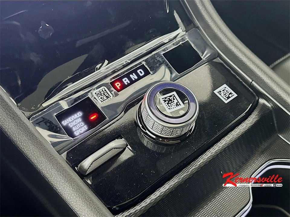2025 Jeep WL Grand Cherokee - Image 12 of 21