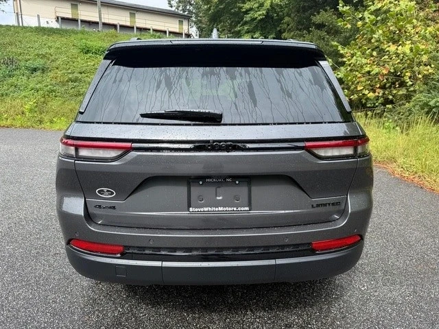 2025 Jeep WL Grand Cherokee - Image 8 of 21