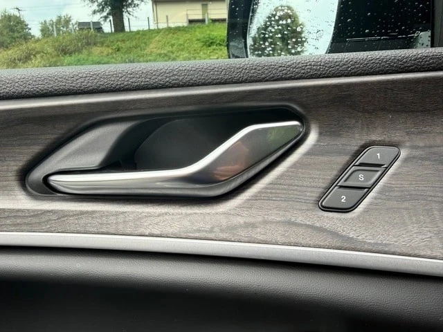 2025 Jeep WL Grand Cherokee - Image 13 of 21