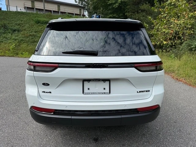 2025 Jeep KL Cherokee - Image 8 of 21