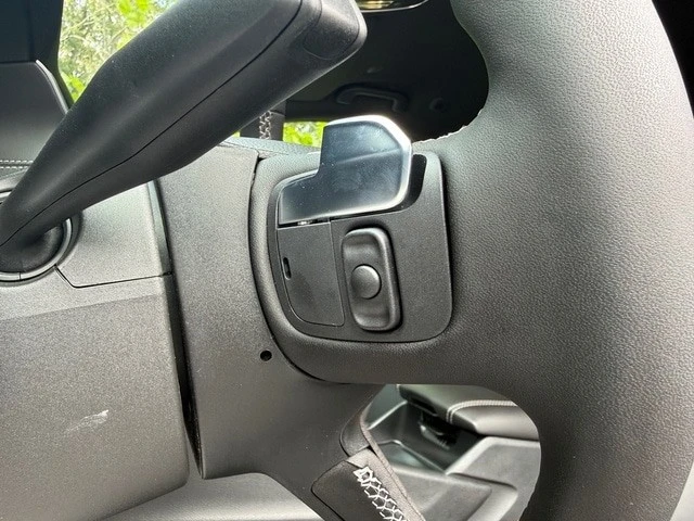 2025 Jeep KL Cherokee - Image 15 of 21