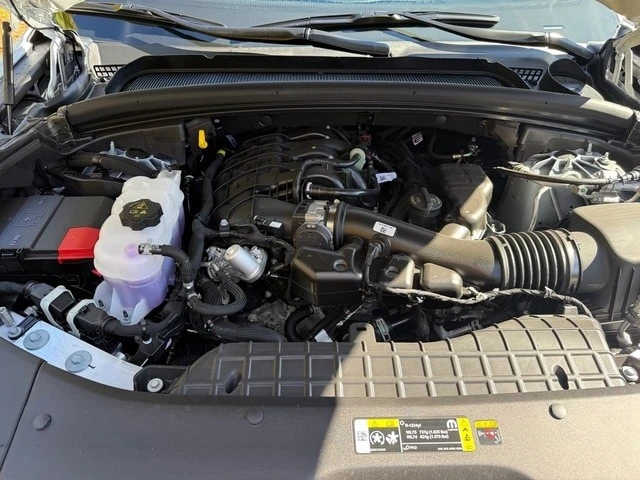 2025 Jeep KL Cherokee - Image 10 of 21