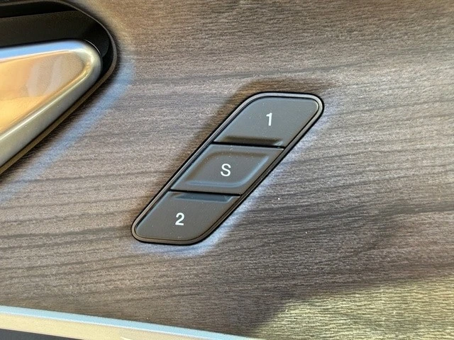 2025 Jeep KL Cherokee - Image 13 of 21