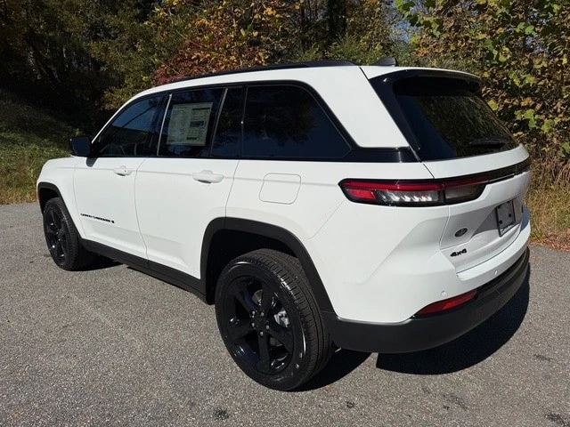 2025 Jeep KL Cherokee - Image 9 of 21
