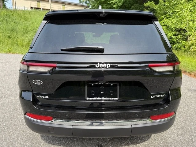 2025 Jeep WL Grand Cherokee - Image 8 of 21