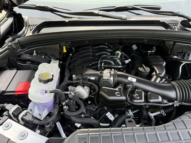 2025 Jeep WL Grand Cherokee - Image 10 of 21