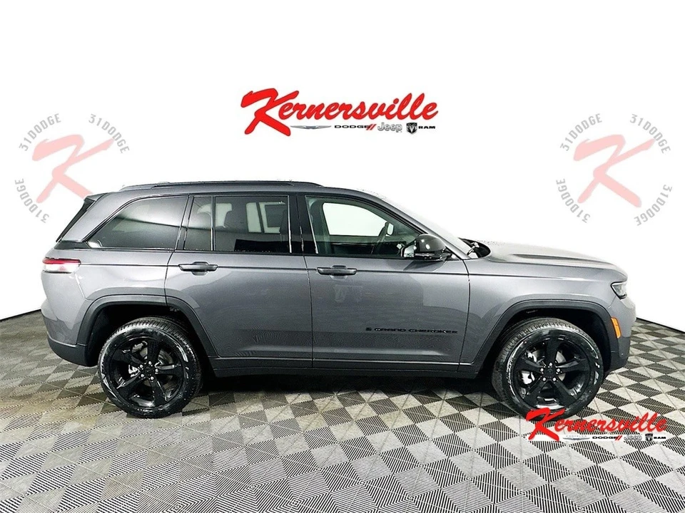 2025 Jeep WL Grand Cherokee - Image 8 of 21