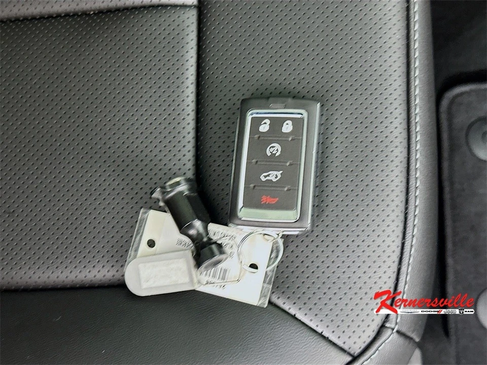 2025 Jeep WL Grand Cherokee - Image 20 of 21